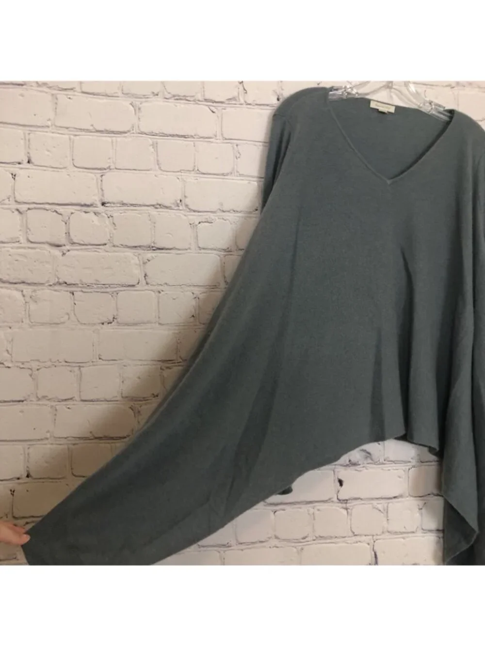 Garnet Hill 100% Cashmere Blue Swing Sweater Size L